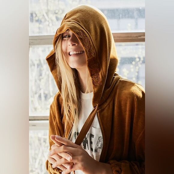 Free People Velvet Hooded Jacket in Rich Brown Sz L - Picture 5 of 9